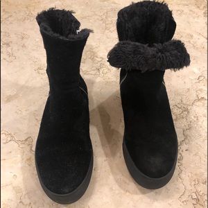 J/SLIDES black with silver zippers in both sides